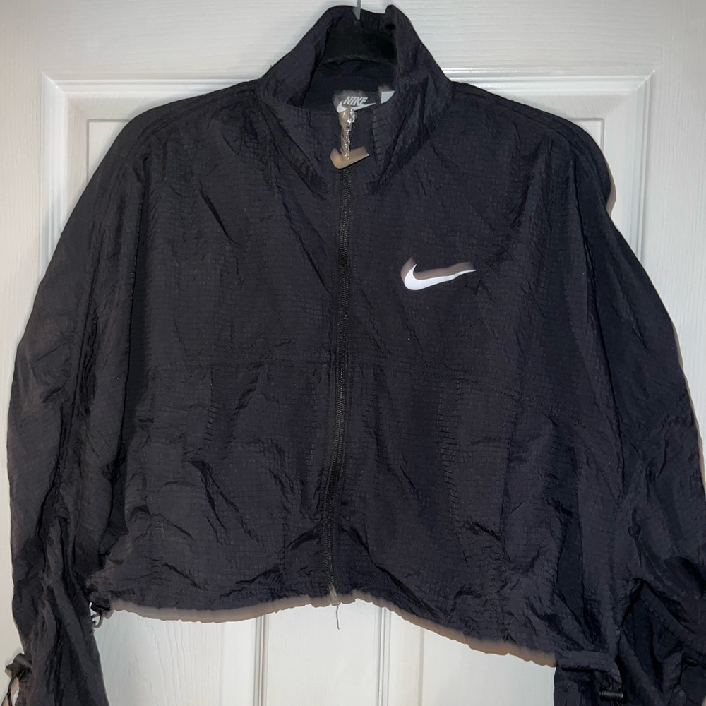 Nike windbreaker crop jacket
